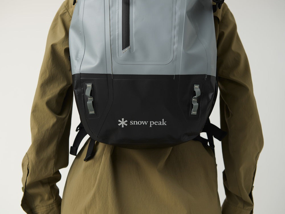 snow peak Fly Fishing Apparel Joint System Waterproof Daypack 背囊