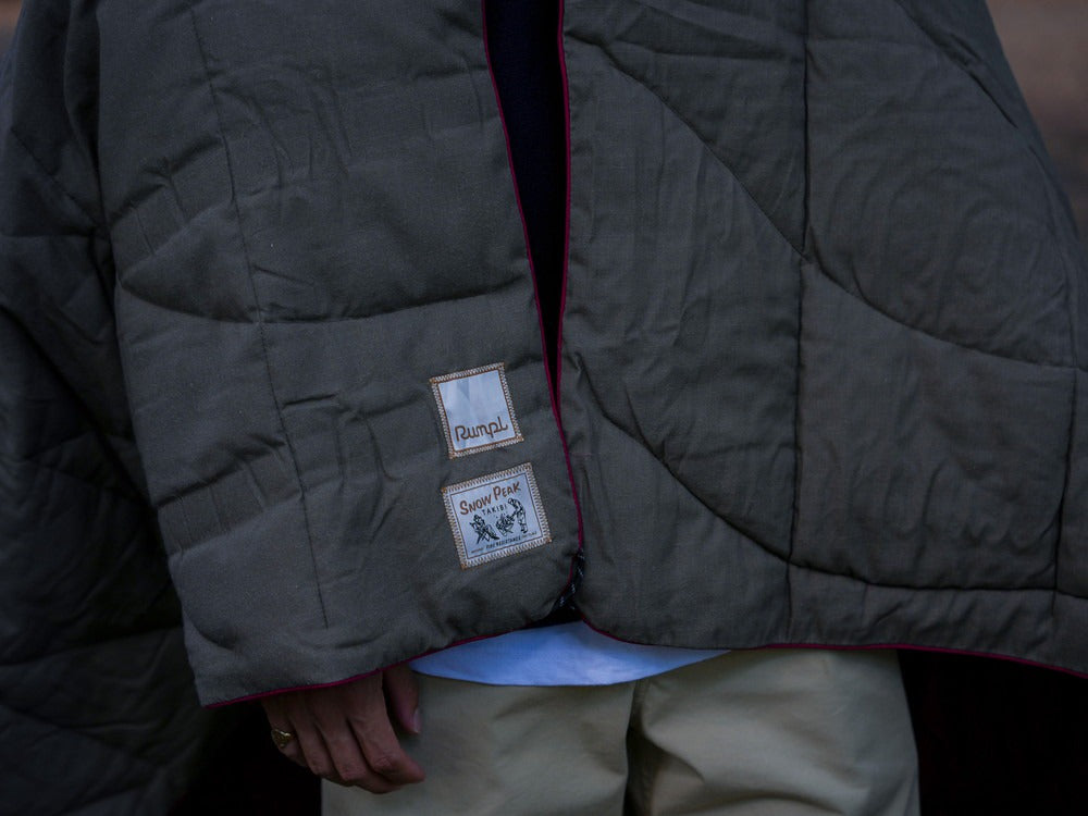 snow peak x Rumpl THE NANOLOFT TAKIBI BLANKET One Pro. 焚火保暖毛氈 SI24A-TTPB-SPR-TPR