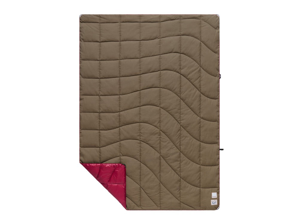 snow peak x Rumpl THE NANOLOFT TAKIBI BLANKET One Pro. 焚火保暖毛氈 SI24A-TTPB-SPR-TPR