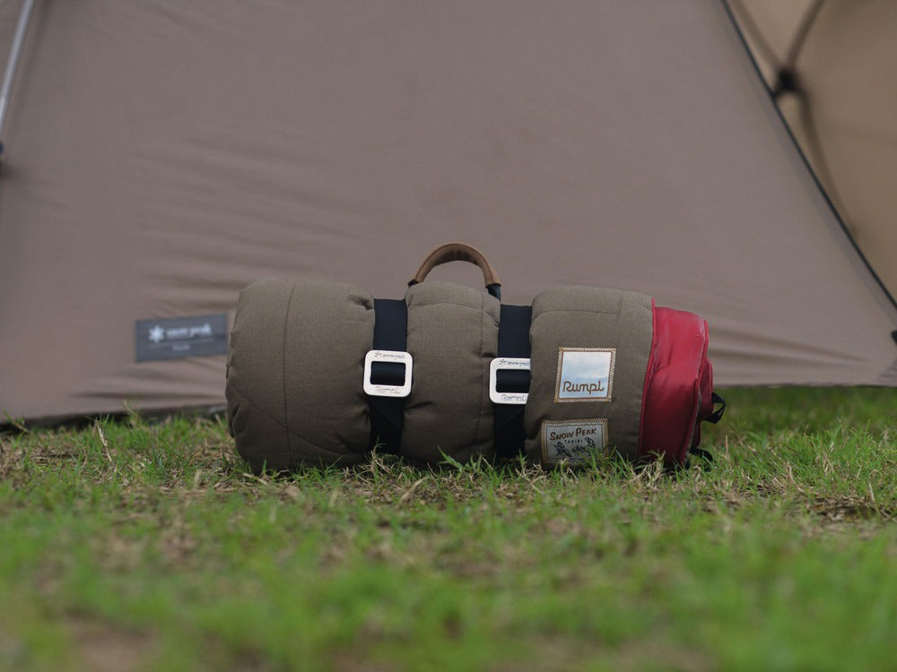 snow peak x Rumpl THE NANOLOFT TAKIBI BLANKET One Pro. 焚火保暖毛氈 SI24A-TTPB-SPR-TPR