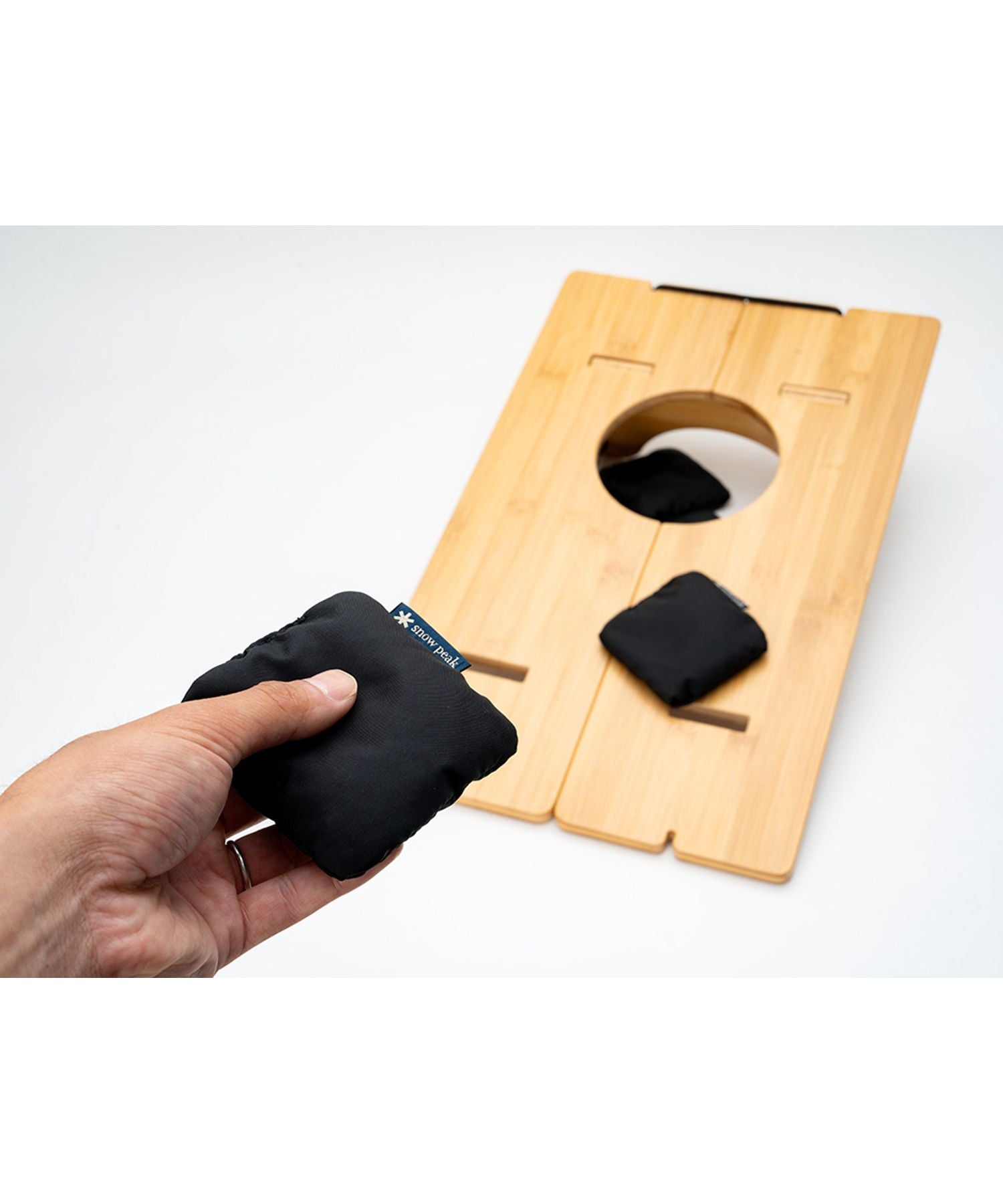 snow peak Cornhole Table 2025 雪峰祭秋布袋球套裝FES-095