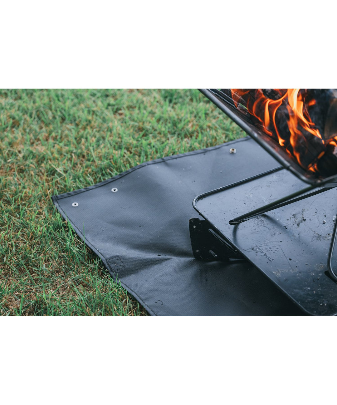 snow peak 焚火台30週年限定 2 Way Flame Retardant Sheet 難燃防護墊／攜行袋 ST-013
